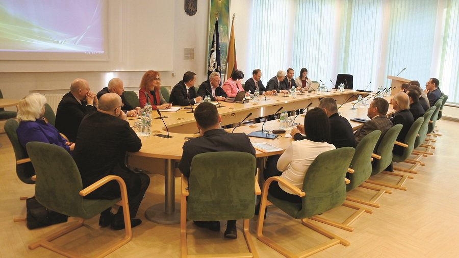 Региону ИАЭС предложено обсудить возможность создания солнечной электростанции - В Висагинасе