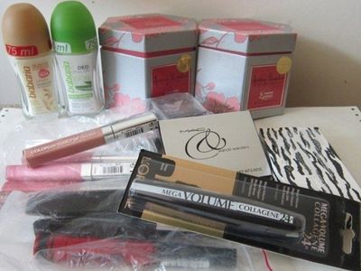 Suklastotos kosmetikos prekeivė susirado prekyvietę - policijos komisariatą
 - Įvykiai ir kriminalas