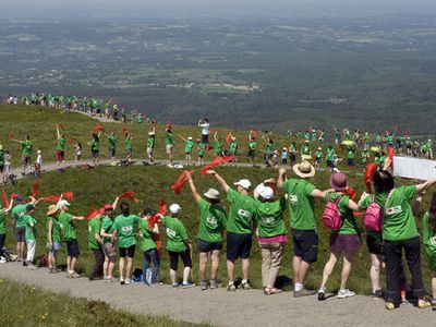 Сторонники независимости Страны Басков выстроились в цепь длиной 123 км - В Мире