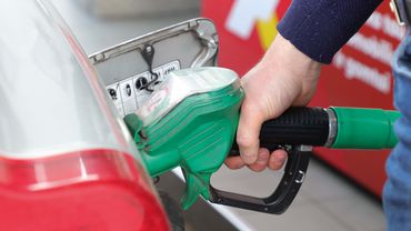 ЛАЭ: разница в ценах на бензин и дизельное топливо сокращается