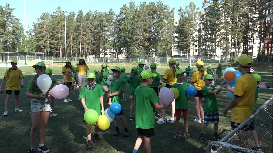 Детский летний дневной лагерь "Summer CAMP 2023" стартует с 26 июня (видео) - В Висагинасе