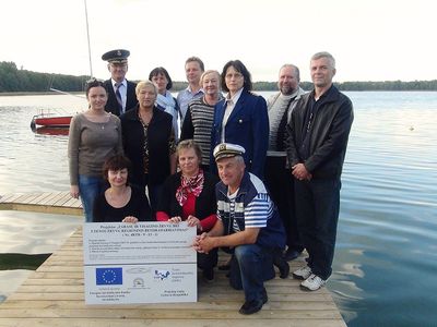 На берегу озера Друкшяй для рыбаков устраивают райский уголок - В Висагинасе