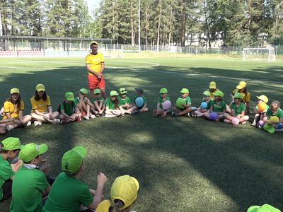Детский летний спортивный лагерь "Summer CAMP 2022" начал свою работу (видео) - В Висагинасе