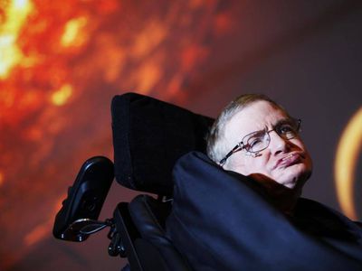 Умер британский физик-теоретик Стивен Хокинг - В Мире