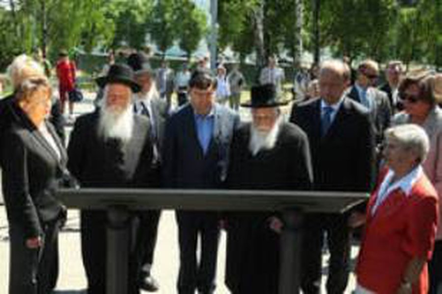 «Кладбище раздора» может стать «символом взаимопонимания»  - Литва и страны Балтии