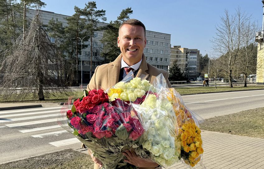 Дорогие женщины! СПАСИБО за вашу теплоту, силу и незаменимую роль в нашей жизни.