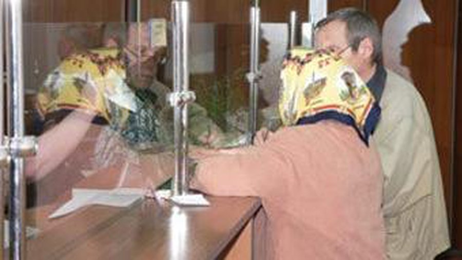 В Шяуляйском округе Литвы закончились деньги на социальные выплаты - Литва и страны Балтии