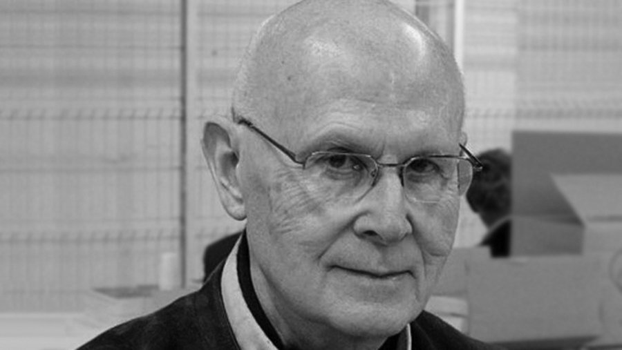 Известный писатель застрелился в протест гей-браков - В Мире