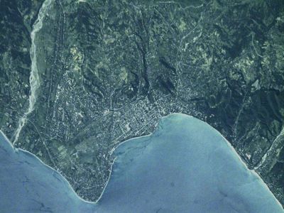 Россия собирается разместить военно-морскую базу в Абхазии - В Мире