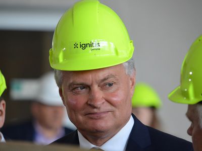 Г. Науседа уже поздравил А. Дуду с победой на президентских выборах - В Мире