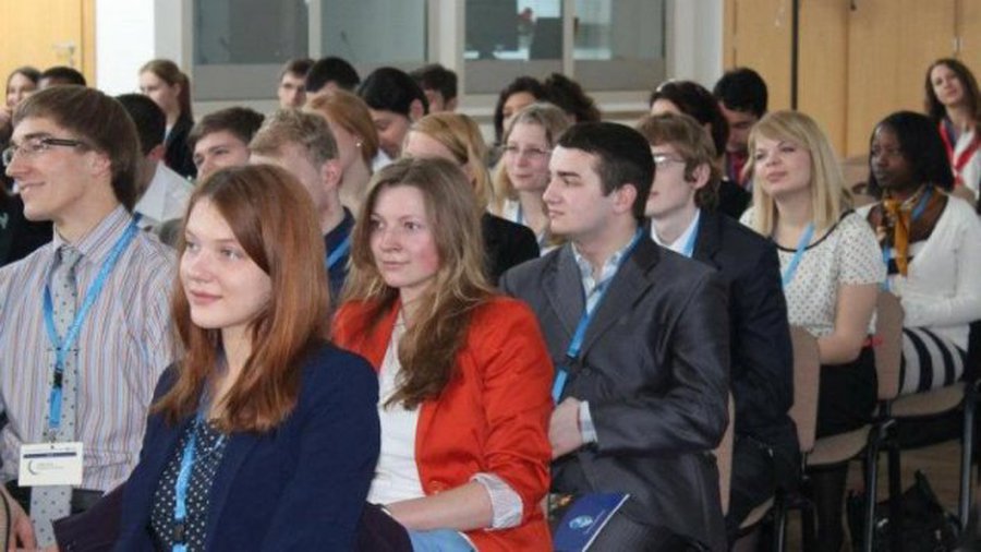 Финансирование получит меньше студентов - Литва и страны Балтии