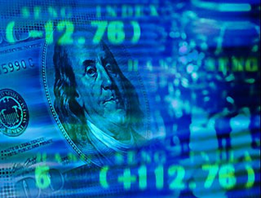 Эксперты назвали три страны, которые могут обвалить доллар - В Мире