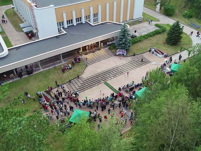 Страсти вокруг переселения библиотеки улеглись. Надолго ли? - В Висагинасе