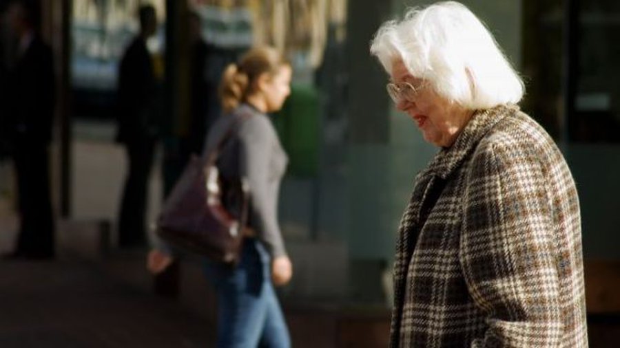 За впятеро меньший стаж английская пенсия вдвое больше латвийской - В Мире
