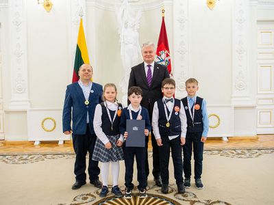 Висагинские школьники в Президентском дворце - В Висагинасе