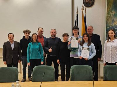 В Висагинасе наградили призеров Национального экзамена по экологии - Висагинас и висагинцы