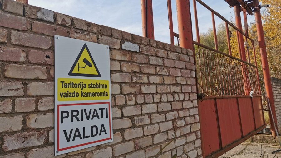 Где находится предприятие по переработке пластиковых отходов и претендует ли оно на размещение в СЭЗ? - В Висагинасе