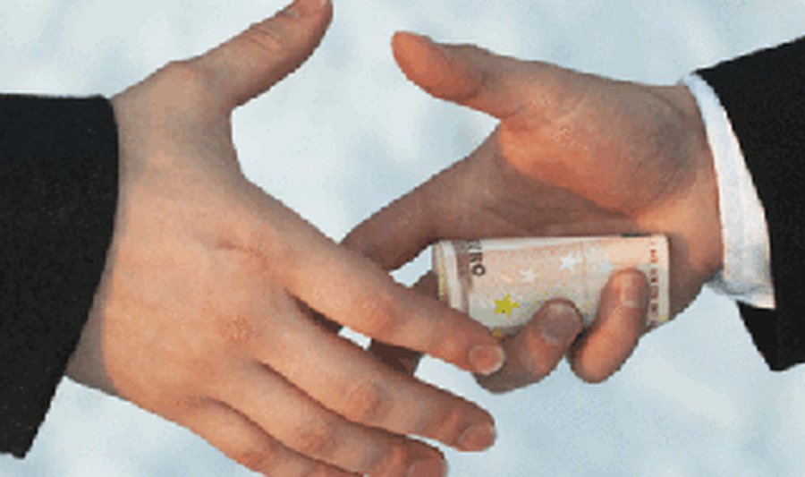 Литва на первом месте в Евросоюзе по взяточничеству
 - Литва и страны Балтии