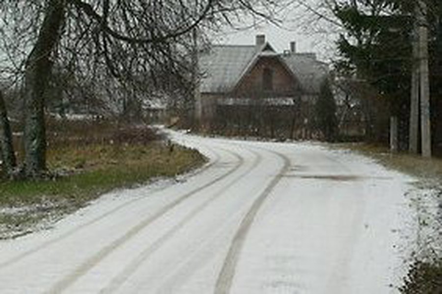 В Литве — зимняя погода, на дорогах скользко                                                                                                           - Литва и страны Балтии