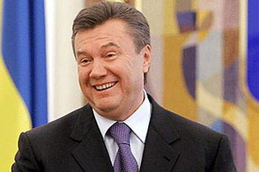 МИД Литвы разберется с Януковичем