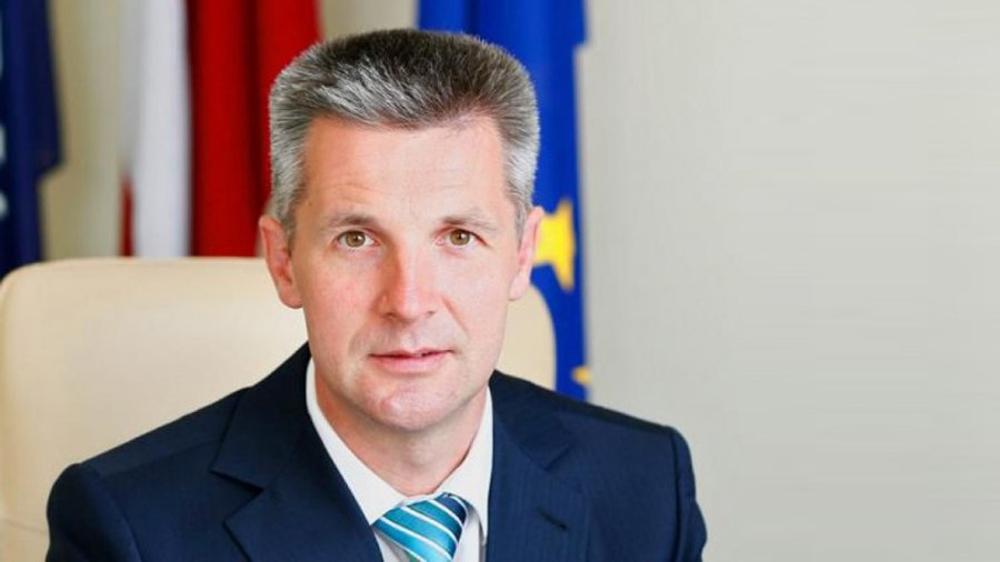 Пабрикс: организацию «Русское общество в Латвии» надо закрыть - Культурные и спортивные мероприятия