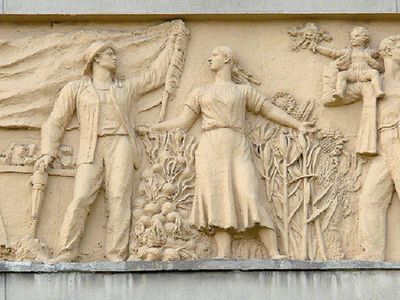 Борьба с пропагандой коммунизма в Литве, может привести к ликвидации отдельных объектов и сооружений - Литва и страны Балтии