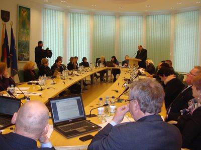 «Все украдено до нас!»
                                                                                                                               - В Висагинасе