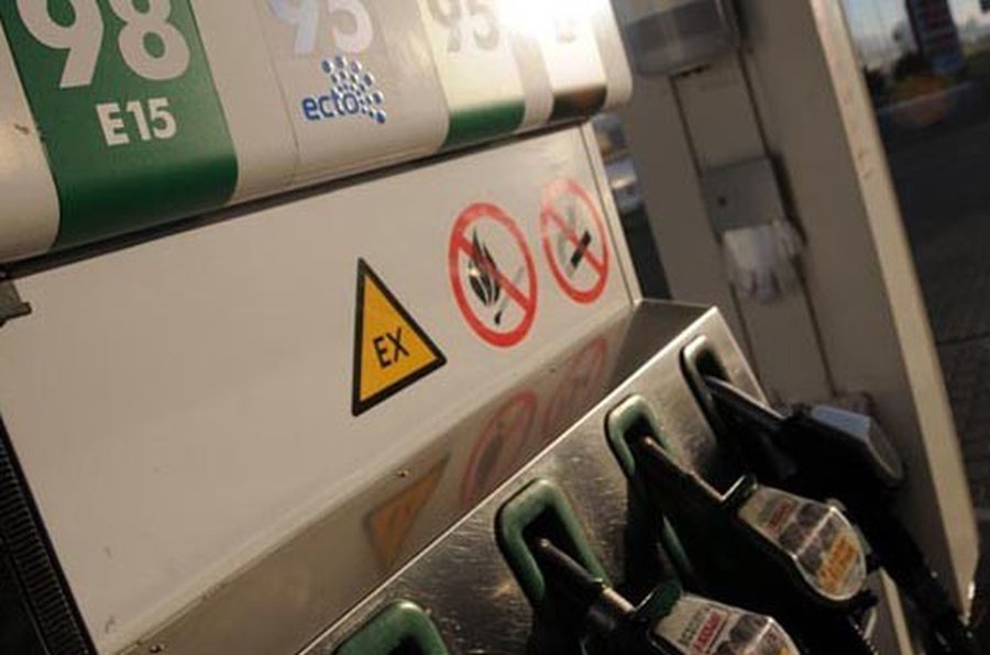 Литва ужесточает требования к автомобилям с дизельными двигателями

                                 - Хобби, отдых и развлечения