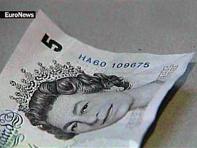 Великобритания оказалась на грани дефолта и официально вошла в рецессию - В Мире