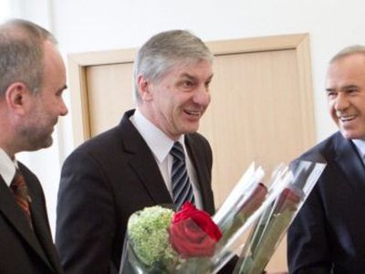 
Prisiekė trys nauji Seimo nariai
 - Lietuva ir Baltijos šalys