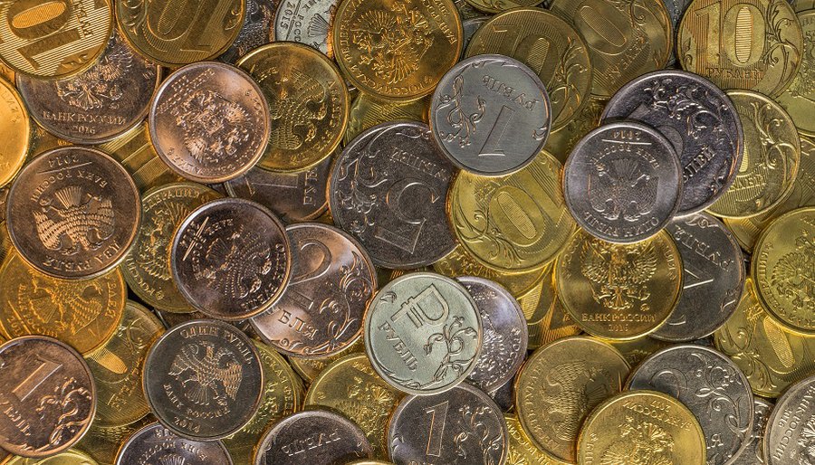 Рубль рухнул до исторического минимума. Биржевые торги акциями отложили - В Мире