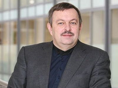 Пенсионеры на митинге требовали не сокращать пенсии - Литва и страны Балтии