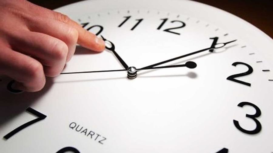 В эти выходные Литва переходит на летнее время - Литва и страны Балтии