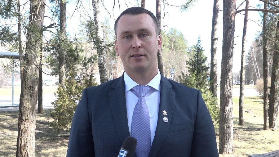 Евгений Шуклин извинился перед своими избирателями за призыв голосовать за Э. Галагуза (видео) - В Висагинасе