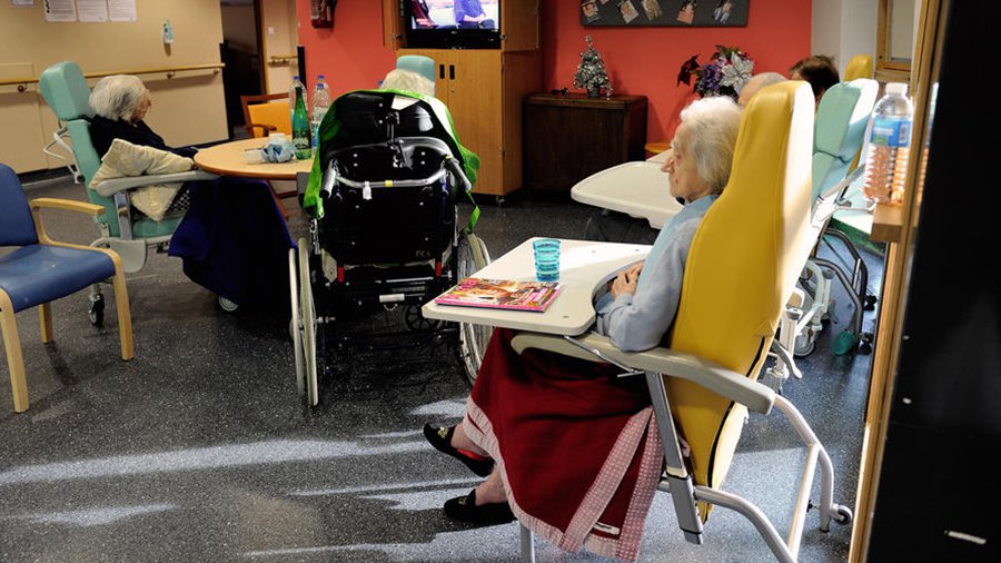 Пожилая британка предпочла эвтаназию жизни в обществе потребления - Наука и здоровье