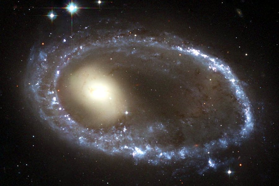 Наша Вселенная внутри черной дыры.... - Наука и здоровье