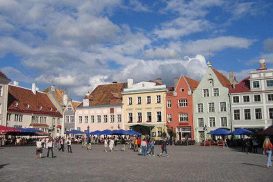 Estijoje – turistų antplūdis                 - Pasaulyje