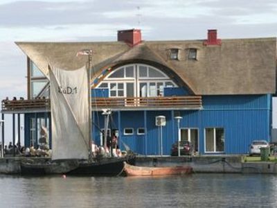 Летний сезон на Куршской косе начался с разрушения зданий - Хобби, отдых и развлечения