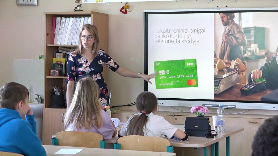 В школе "Žiburio" прошел  День карьеры (видео) - В Висагинасе