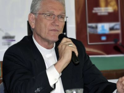 Бразильский епископ одобрил однополые браки - Культурные и спортивные мероприятия