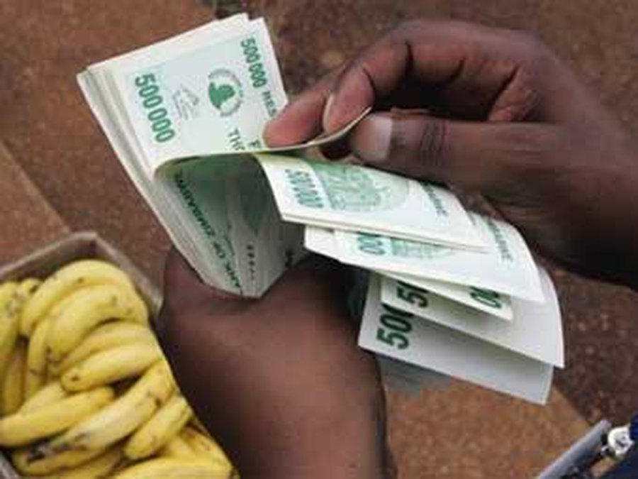 Правительство Зимбабве ввело в обращение купюру в 100 миллиардов долларов - В Мире