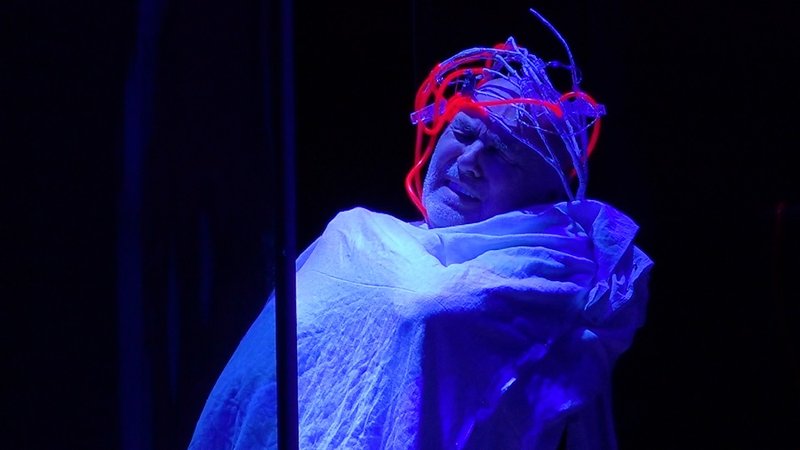 Savaitės kontūrai: apsisaugoti nuo apgaulės, susitikti teatre (video) - Visagine