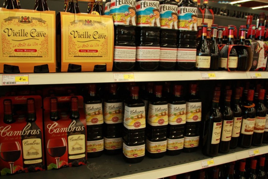 Почему не стоит покупать вино в нестеклянной таре - Наука и здоровье