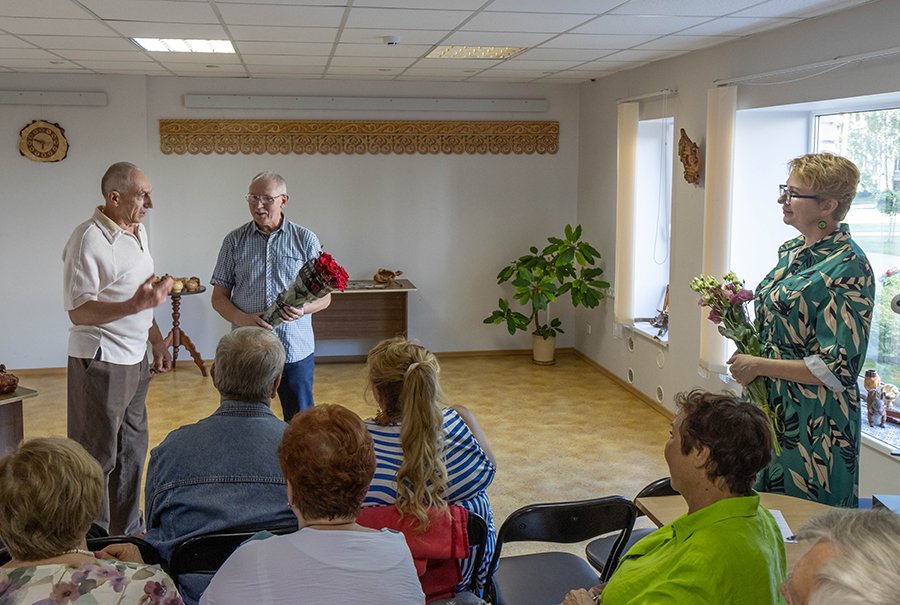 Когда дерево оживает: персональная выставка к юбилею города (фотогалерея) - В Висагинасе
