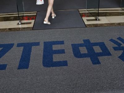 WSJ: Пентагон запретил продажу на военных базах США смартфонов от Huawei и ZTE - IT новости