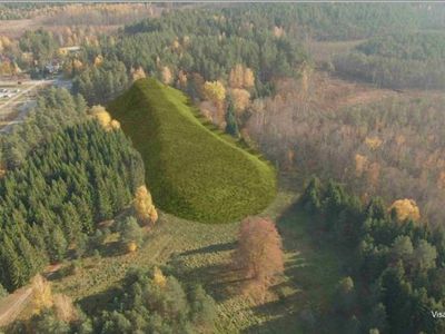 Когда будет построена насыпная горка для катания на санях? (видео) - В Висагинасе