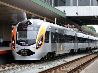 Поезда между столицами стран Балтии будут курсировать по "Rail Baltica" каждые два часа - Литва и страны Балтии