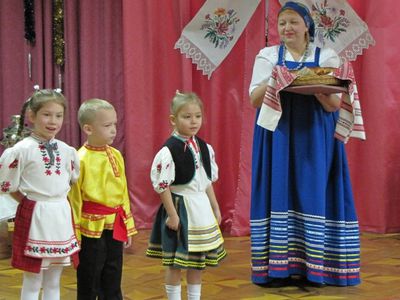 Помнить и чтить обычаи своего народа… - В Висагинасе