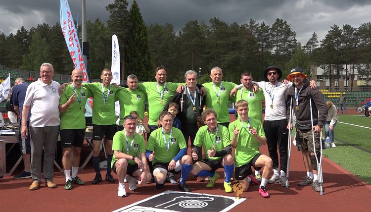 Футбол вне времени: в Висагинасе прошла встреча ветеранов "footie:VSG 2025" (видео)