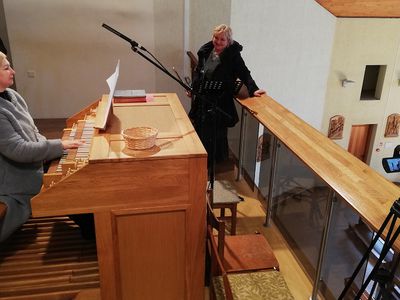 Подарок висагинских исполнителей в канун Вербного воскресенья (видео) - В Висагинасе